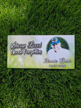 Load image into Gallery viewer, Head/Grave Stones