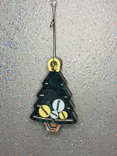 Load image into Gallery viewer, Shaker Ornament
